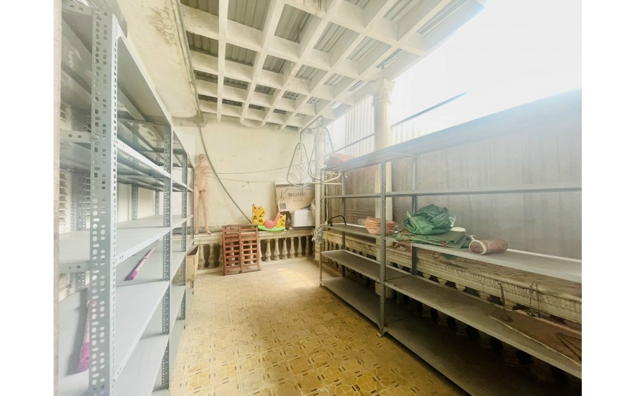 Cho thuê nhà nguyên căn ngõ Thái Hà, phường Trung Liệt, Đống Đa, HN 3 tầng, 47m2, MT 4m giá 12 triệu